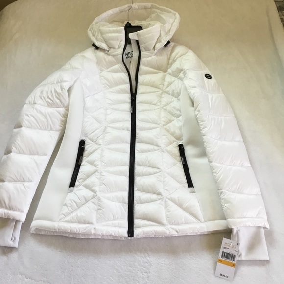 Michael Kors Puffer Jacket in Small - Picture 3 of 6